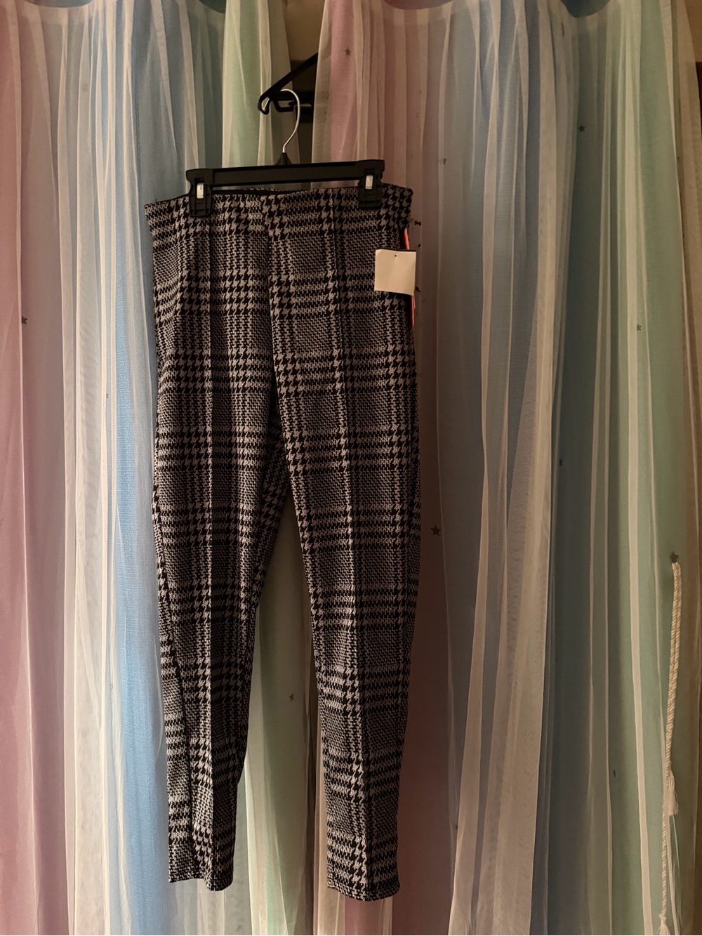 Women’s Black & White Plaid Chinos - Classic Straight Fit